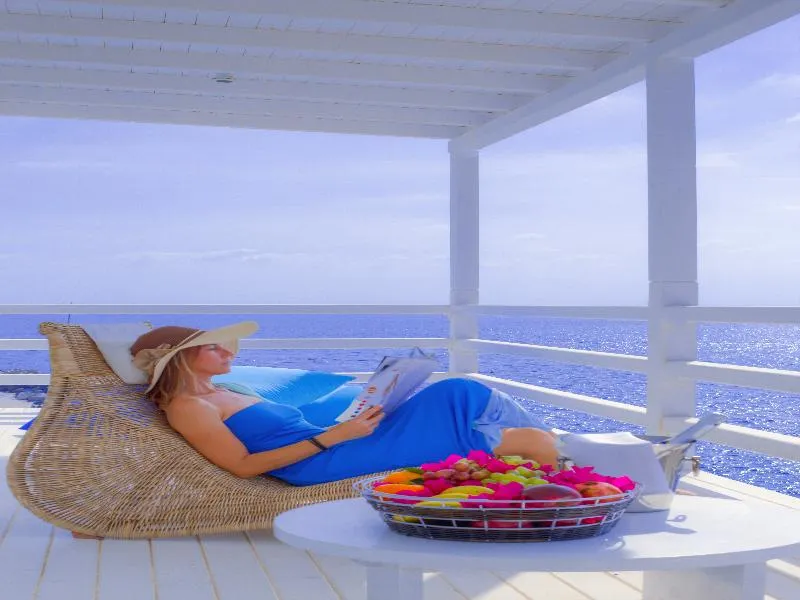 Terrace, Notos Therme & Spa By Mr and Mrs White, Santorini
