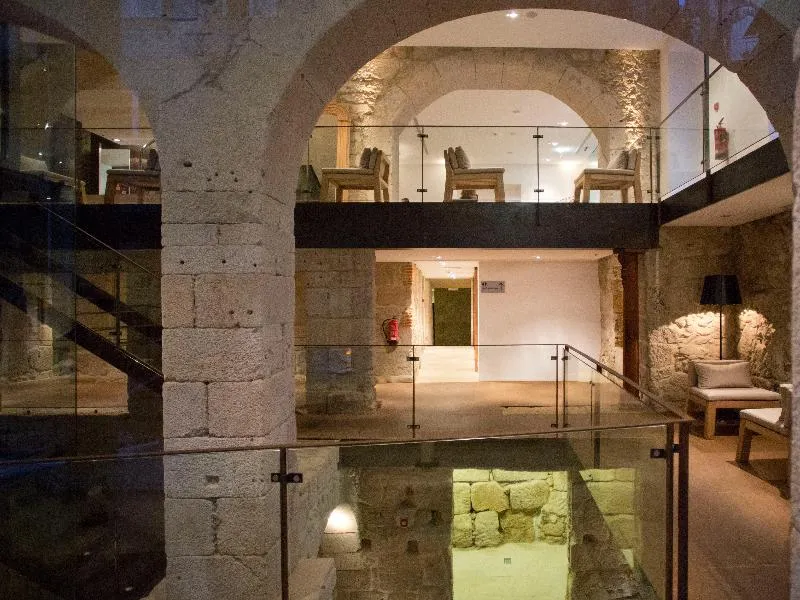 Lobby, Carris Porto Ribeira, Porto