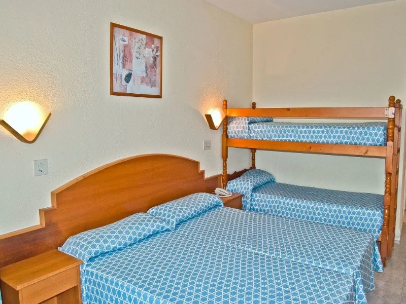 Room, BQ Delfin Azul, Majorca