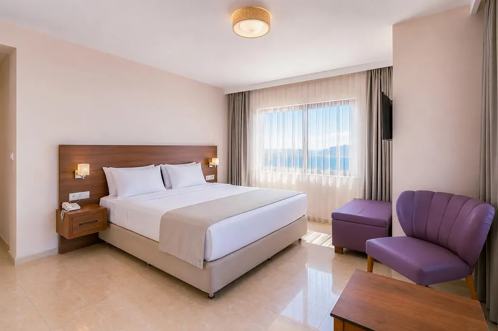 SUITE DELUXE POOL VIEW Room, Altamare By Luna Collection, Izmir