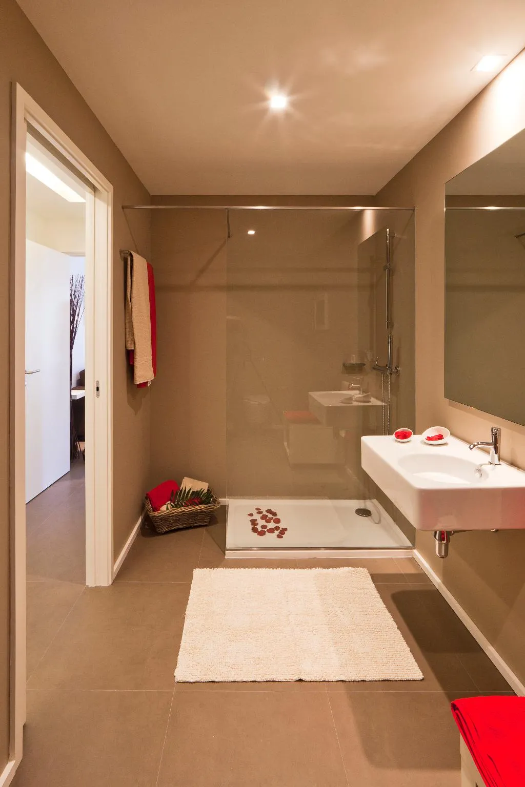 APARTMENT CAPACITY 2 ONE BEDROOM Room, bnapartments Palácio, Porto
