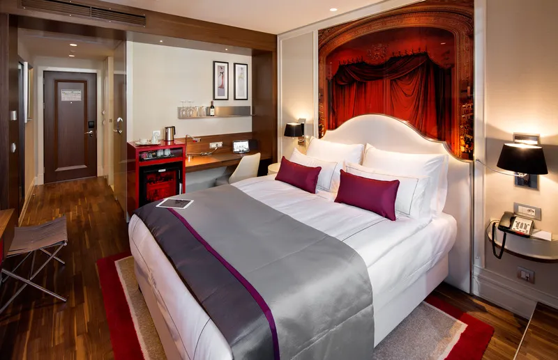 SINGLE DELUXE Room, Titanic Gendarmenmarkt Berlin, Berlin