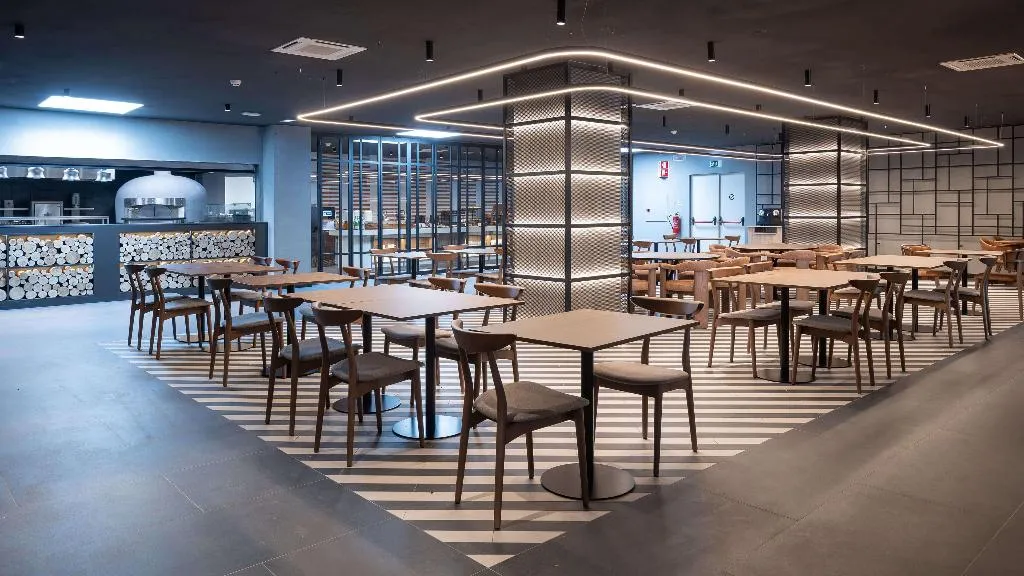 Restaurant, Holiday Inn Express Lisbon Principe Real, by IHG, Lisbon