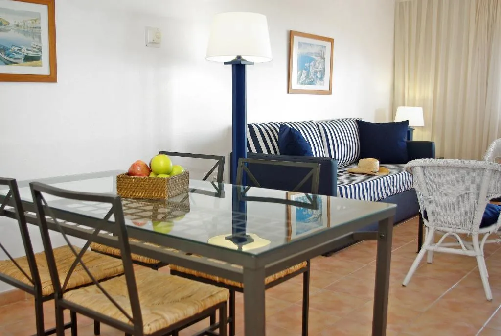 APARTMENT SEA VIEW ONE BEDROOM Room, Apartaments Golf By La Costa Resort, Costa Brava