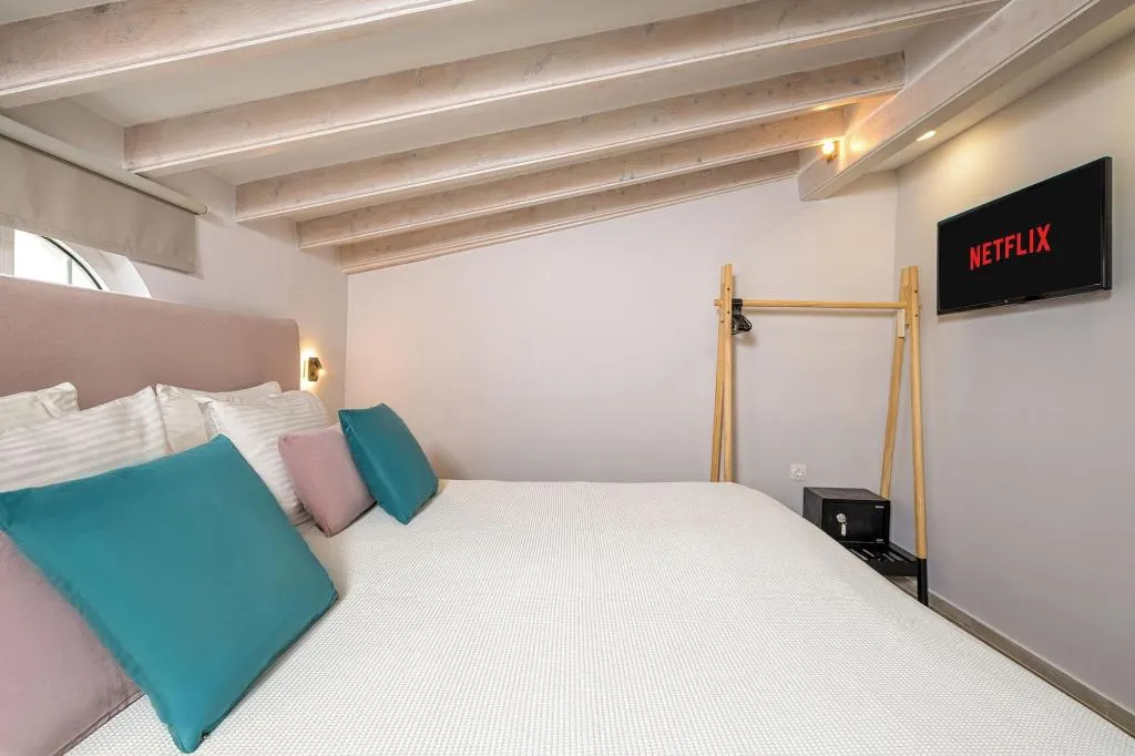Room, Korina Apart Hotel, Corfu