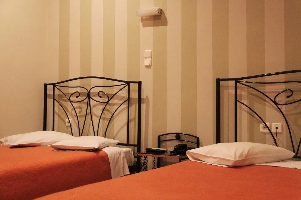 QUADRUPLE STANDARD Room, Athinaikon Athens, Athens