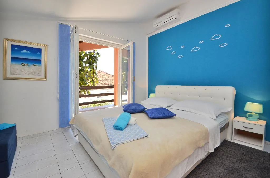 APARTMENT SEA VIEW WITH BALCONY Room, LaidBack Apartments, Dubrovnik