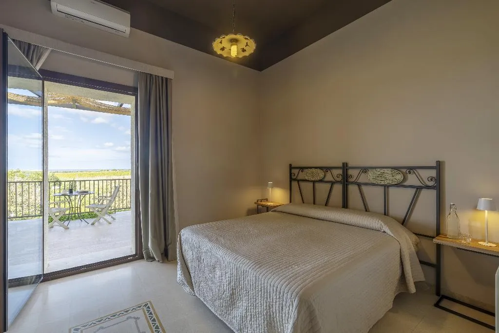 Room, Agriturismo Vultaggio, Palermo