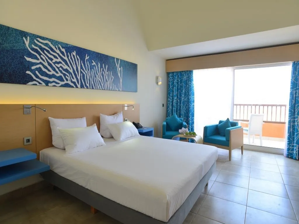 SUITE DELUXE Room, Novotel Marsa Alam Beach Resort, Red Sea Riviera