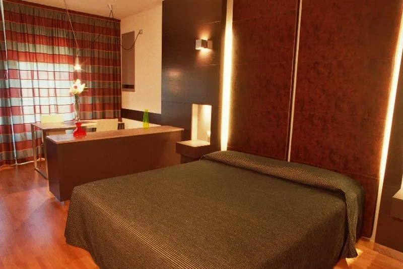 Room, Wall Art Hotel & Residence, Florence