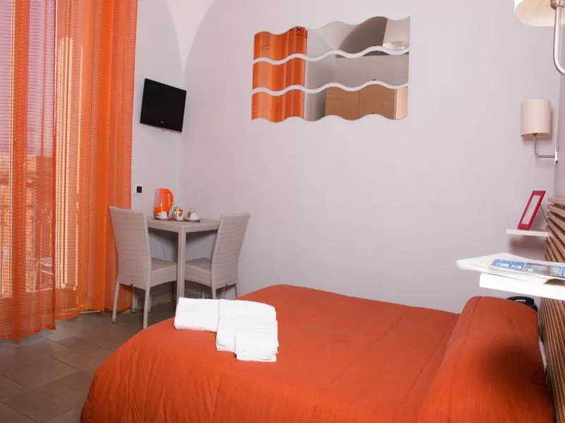 DOUBLE SINGLE USE STANDARD Room, La Dimora dei Borboni, Naples