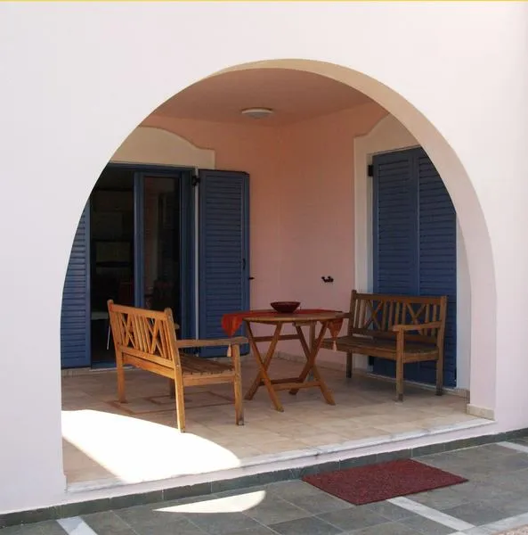Terrace, Hotel 12 Islands Villas, Rhodes