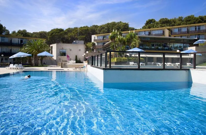 Pool, Comtat Sant Jordi, Costa Brava