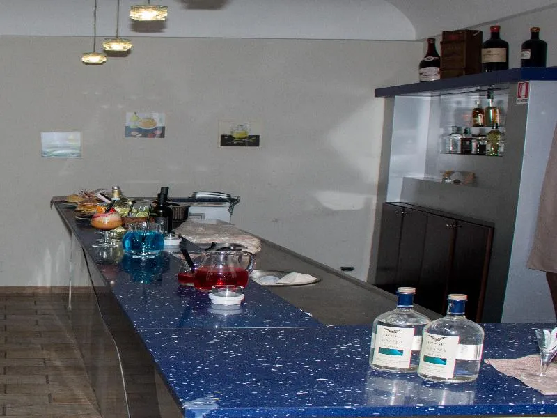 Bar, La Dimora dei Borboni, Naples