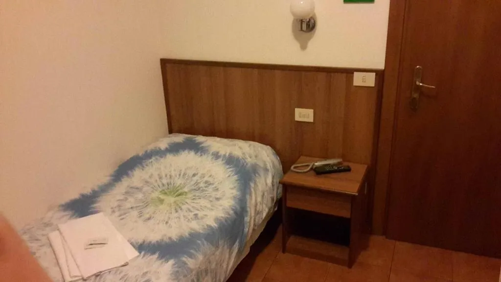SINGLE STANDARD Room, Albergo Sonia, Florence