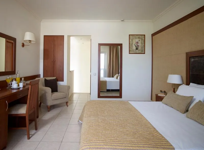 JUNIOR SUITE GARDEN VIEW Room, Porto Bello Royal, Kos