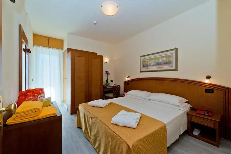 General view, Hotel Ambassador, Venice