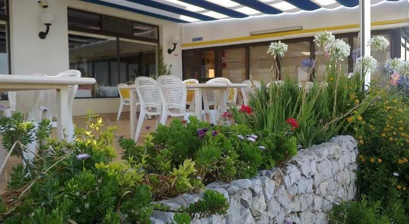 Terrace, Alte, Algarve