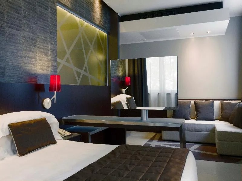 JUNIOR SUITE STANDARD Room, Hotel Manin Milano, Milan