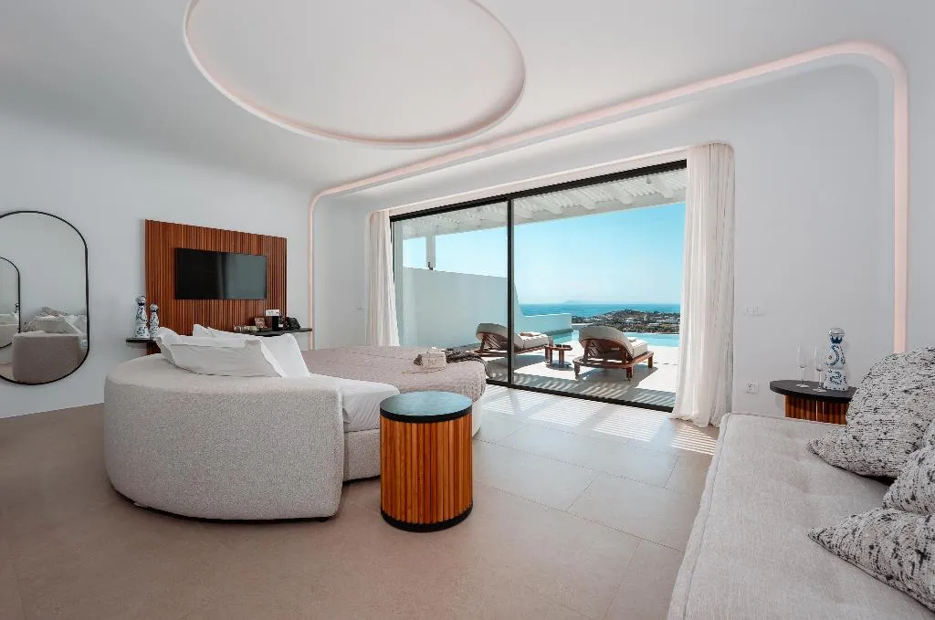 SUITE SEA VIEW WITH PRIVATE POOL Room, Muse Of Mykonos, Mykonos