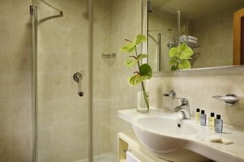 Atahotel Quark Due Residence, Milan