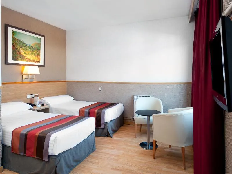 DOUBLE PREMIUM Room, Catalonia Park Güell, Barcelona