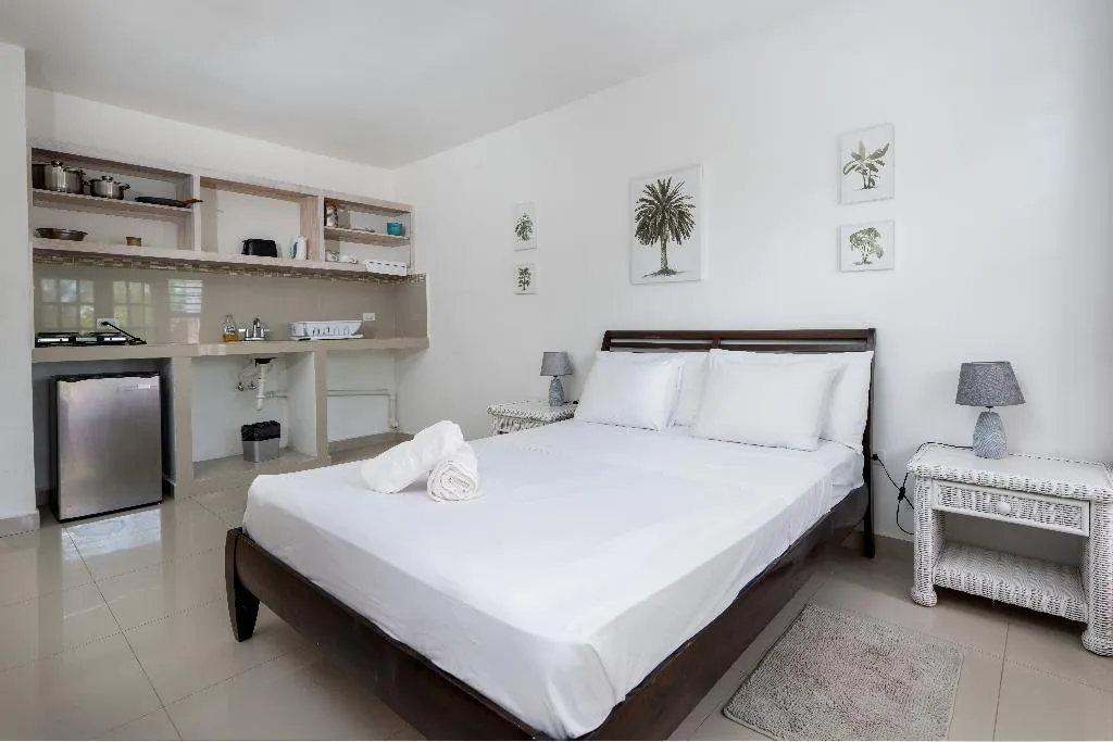 APARTMENT GARDEN VIEW Room, Ocean Spray Beach Apartments, Barbados