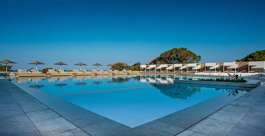 Pool, Vincci EverEden, Athens