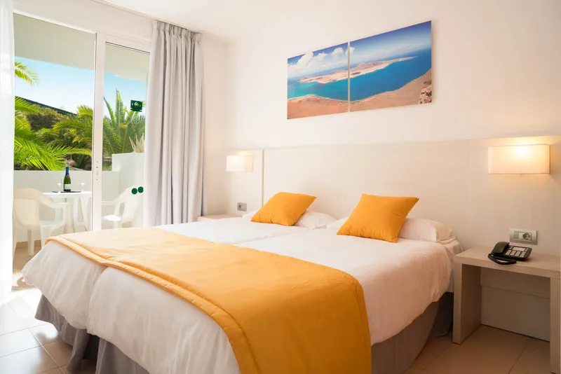 Room, El Trebol, Lanzarote
