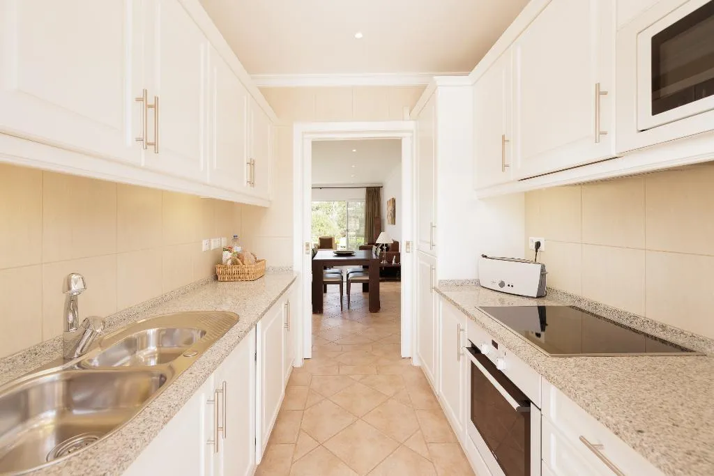 TOWNHOME CAPACITY 4 ONE BEDROOM Room, Vale Do Lobo Resort, Algarve