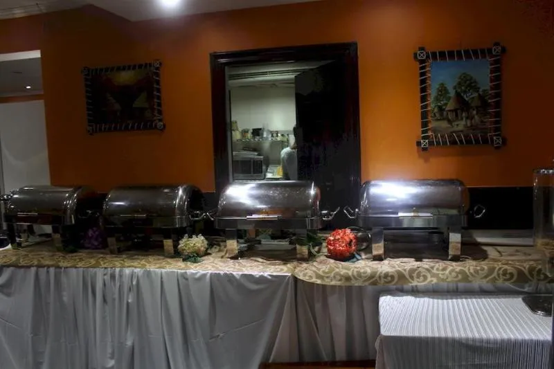 Restaurant, White Fort Hotel, Dubai