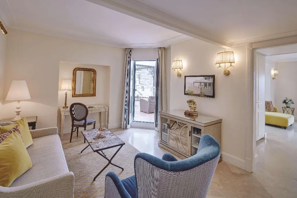 Room, Villa Sant'Andrea, A Belmond Hotel, Taormina Mare, Catania