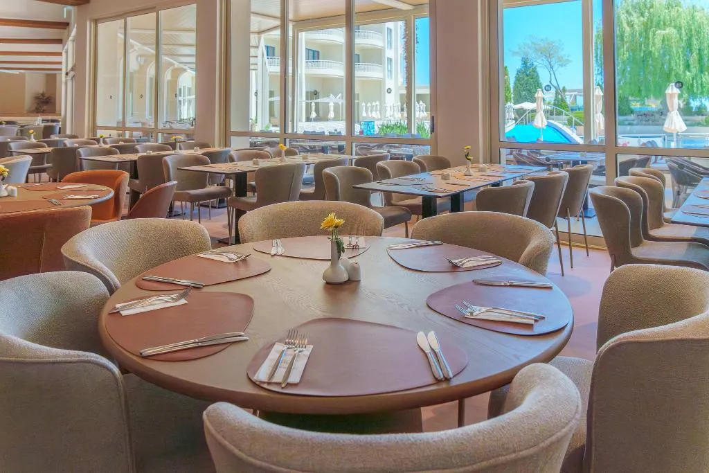 Restaurant, Grifid Hotel Arabella, Varna