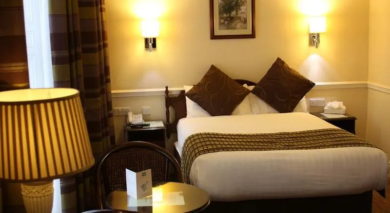 SINGLE STANDARD Room, Harcourt Hotel, Dublin