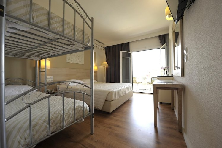 Evia Riviera Resort, Athens