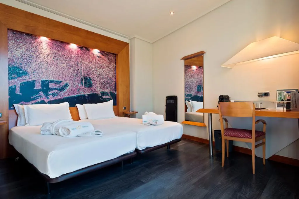 TWIN PREMIUM Room, Abba Sants, Barcelona