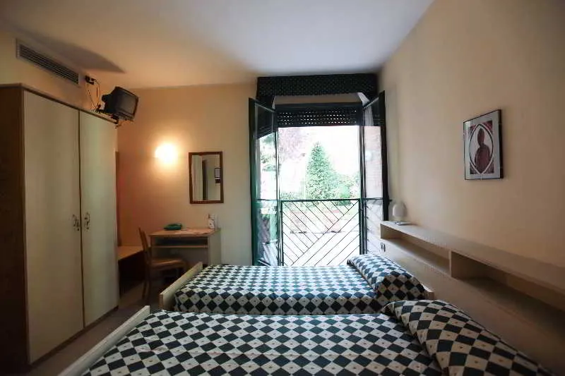 Room, Kaire, Rome