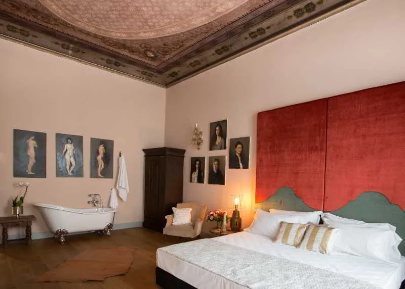 Room, Soprarno Suites, Florence