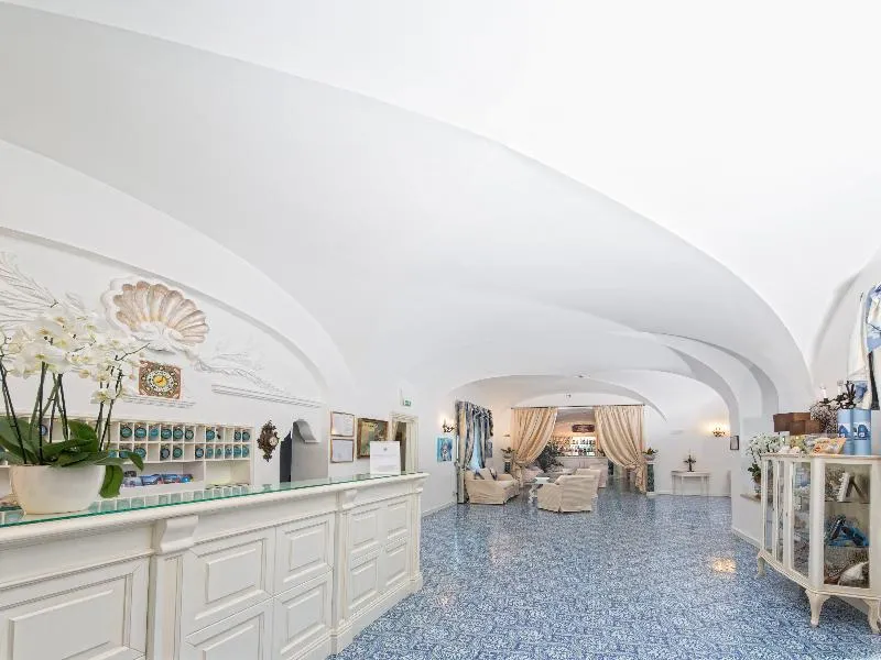 Lobby, Hotel Villa San Felice, Naples