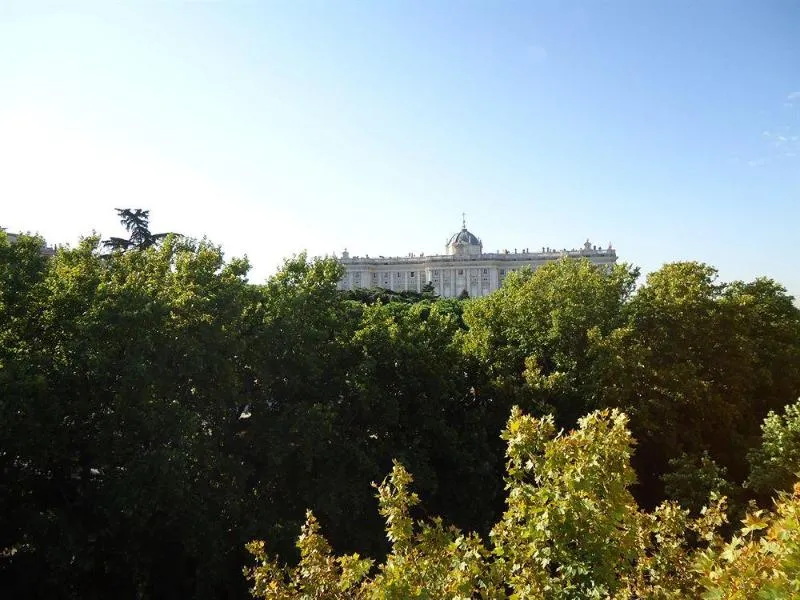 General view, Wootravelling Plaza De Oriente, Madrid