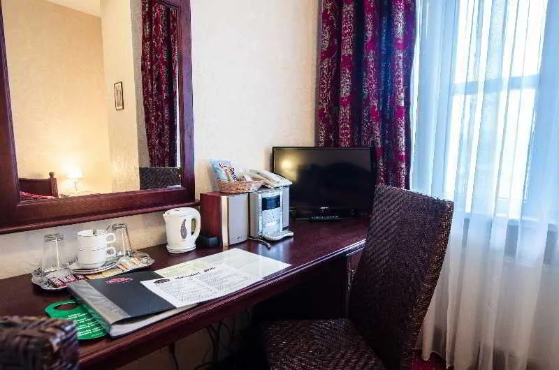 Room, Monte Kristo, Riga
