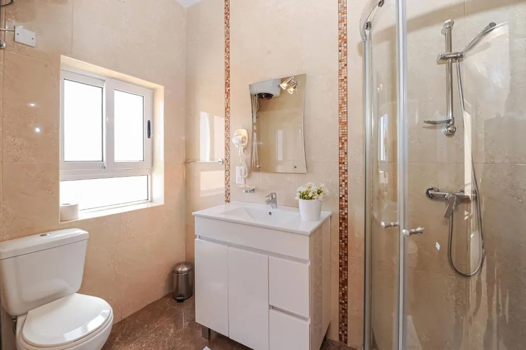 DOUBLE SUPERIOR WITH TERRACE Room, Mariblu Guesthouse, Gozo