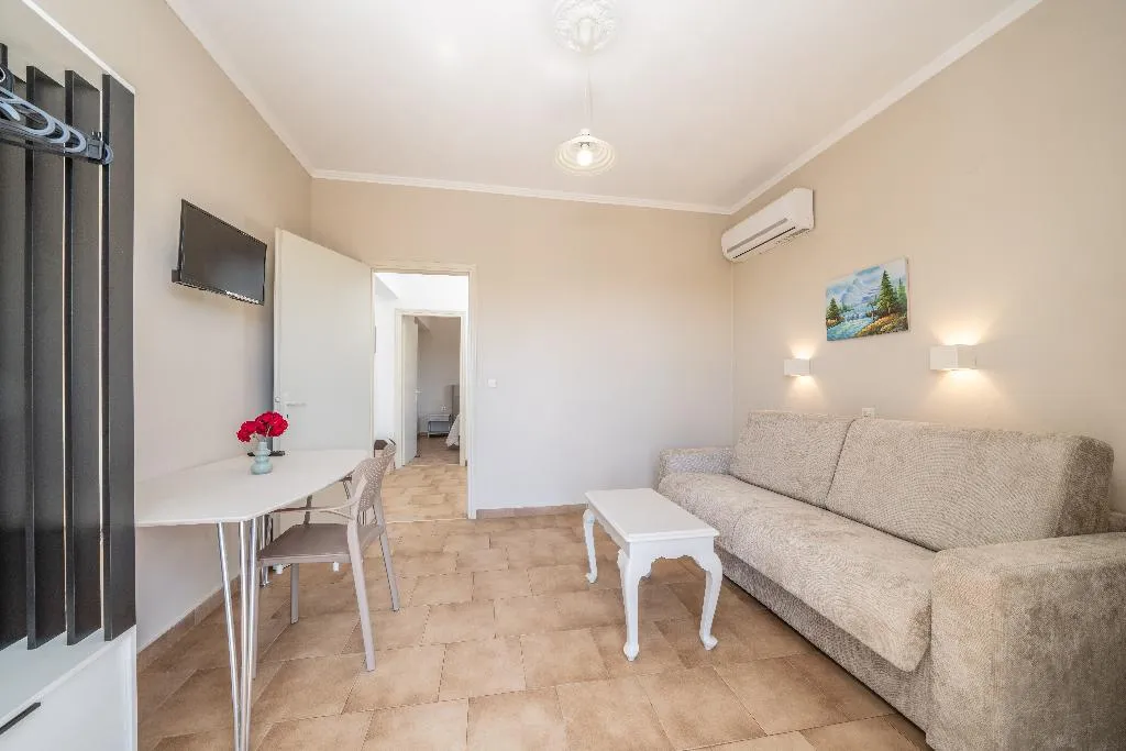 APARTMENT SEA VIEW TWO BEDROOMS Room, Dionysios Studios & Apartments, Kefallinia