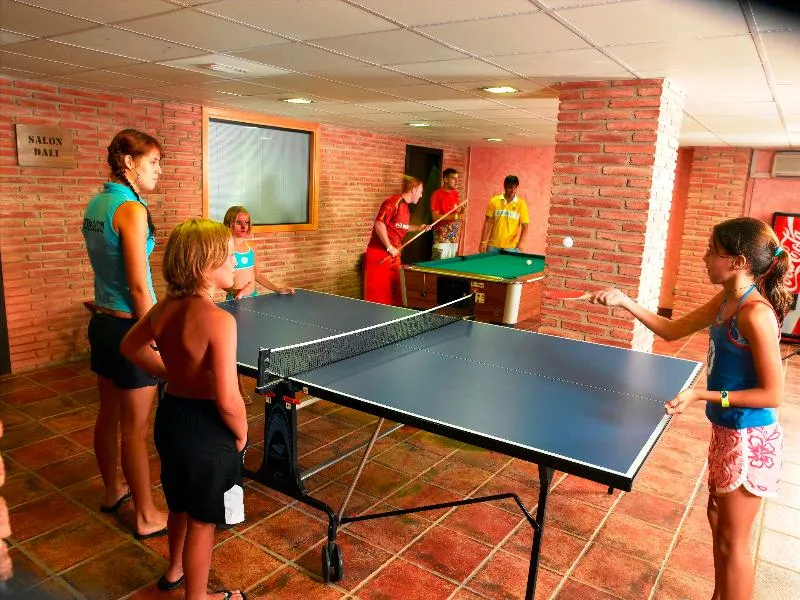 Sports and Entertainment, htop Palm Beach, Costa Brava