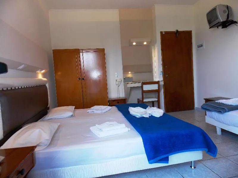 Room, Mari Beach, Crete