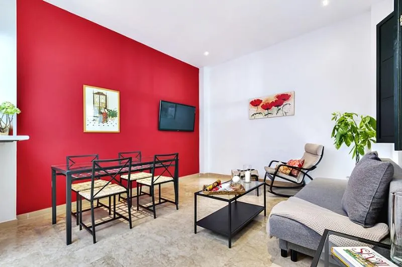 APARTMENT CAPACITY 4 Room, Corral de los Chícharos, Seville