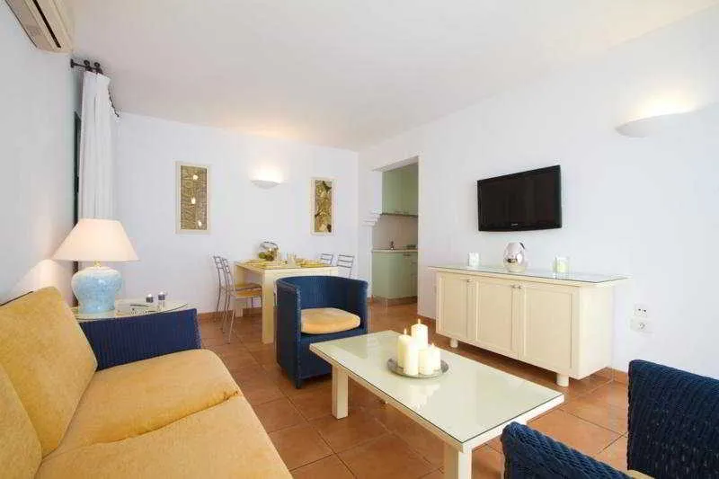 Room, Velazquez, Lanzarote