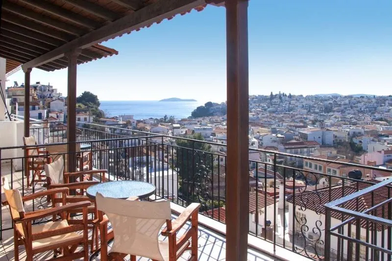 STUDIO CAPACITY 3 Room, Stefanis House, Skiathos