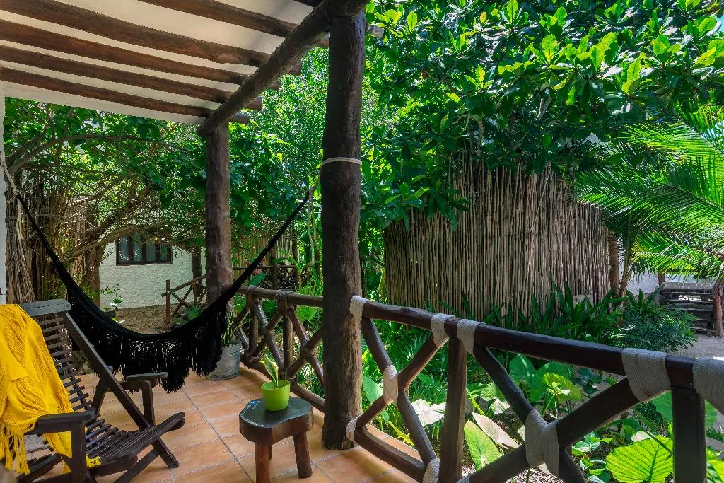 DOUBLE GARDEN VIEW Room, Villas Flamingos, Cancun Area