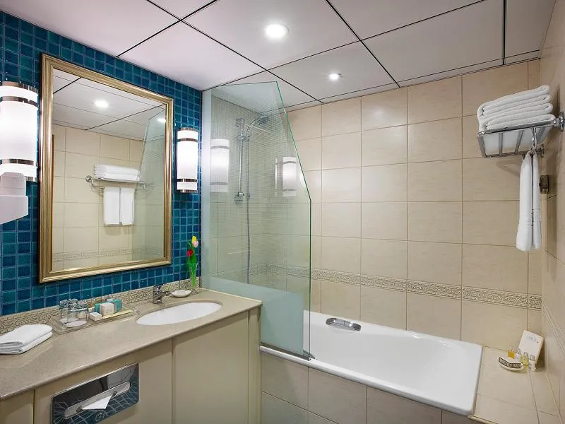 DOUBLE DELUXE SEA VIEW Room, Coral Beach Resort Sharjah, Dubai